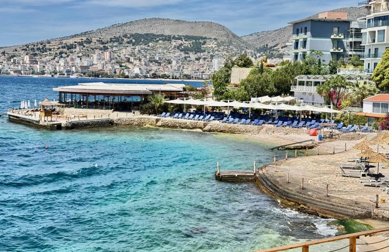Ferienwohnung Viola Sea View Penthouse Sarandë Exterior foto