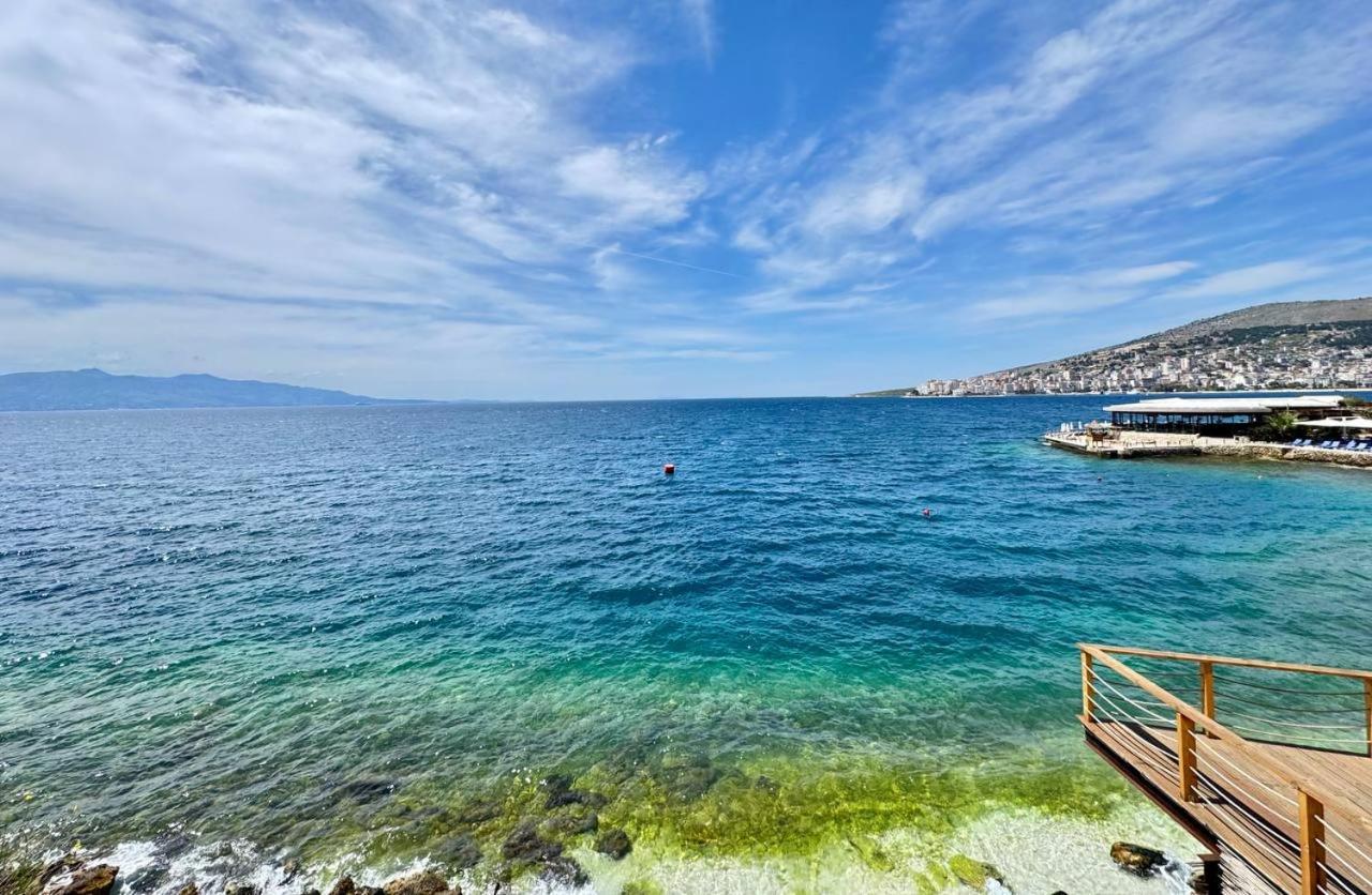 Ferienwohnung Viola Sea View Penthouse Sarandë Exterior foto