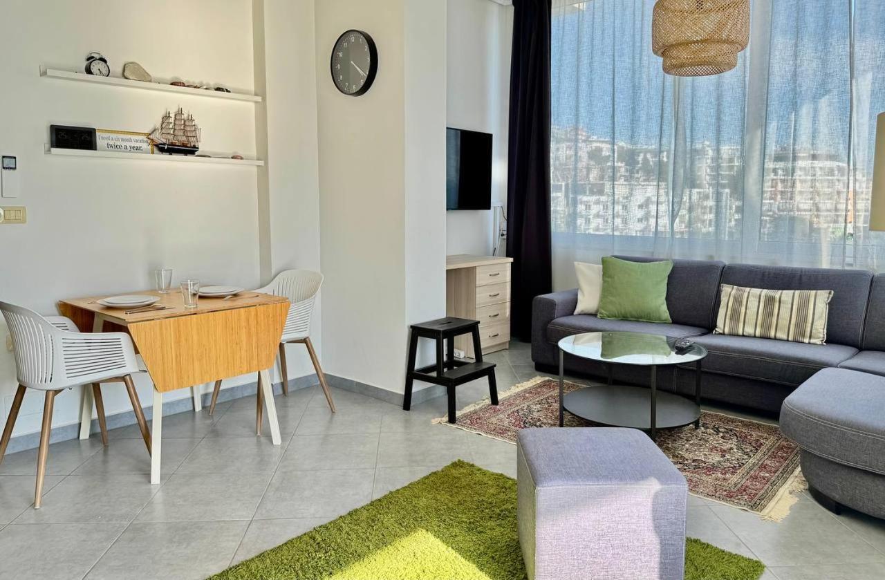 Ferienwohnung Viola Sea View Penthouse Sarandë Exterior foto